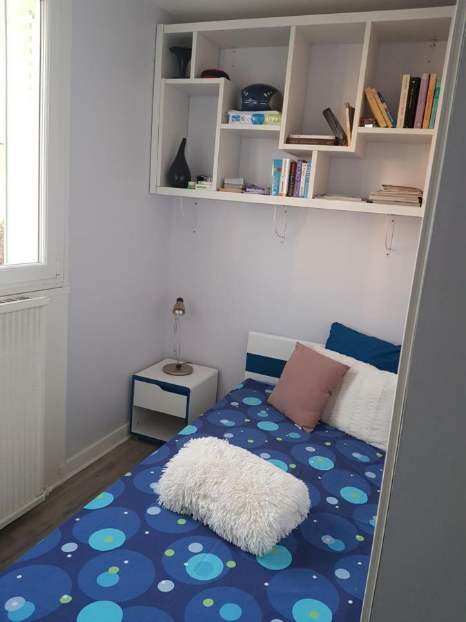 Chambres A Louer Dans Appartement Balcon - Wifi - Parking Gratuit ヌヴェール エクステリア 写真