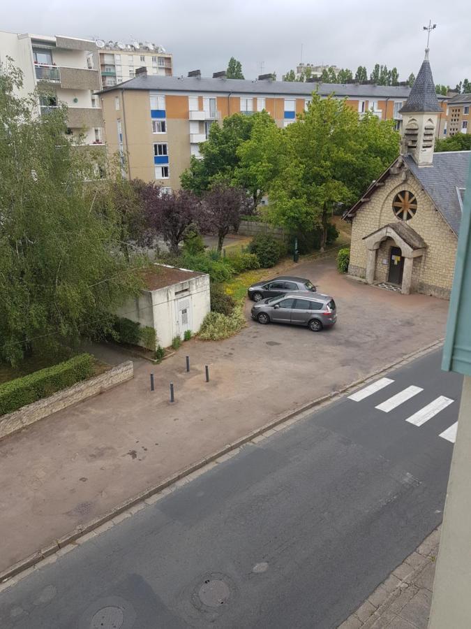 Chambres A Louer Dans Appartement Balcon - Wifi - Parking Gratuit ヌヴェール エクステリア 写真