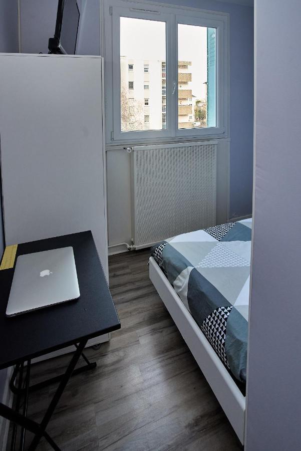 Chambres A Louer Dans Appartement Balcon - Wifi - Parking Gratuit ヌヴェール エクステリア 写真